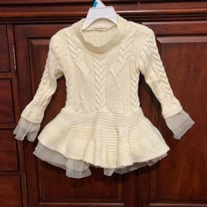***free with $10 purchase*** 3T off white sweater